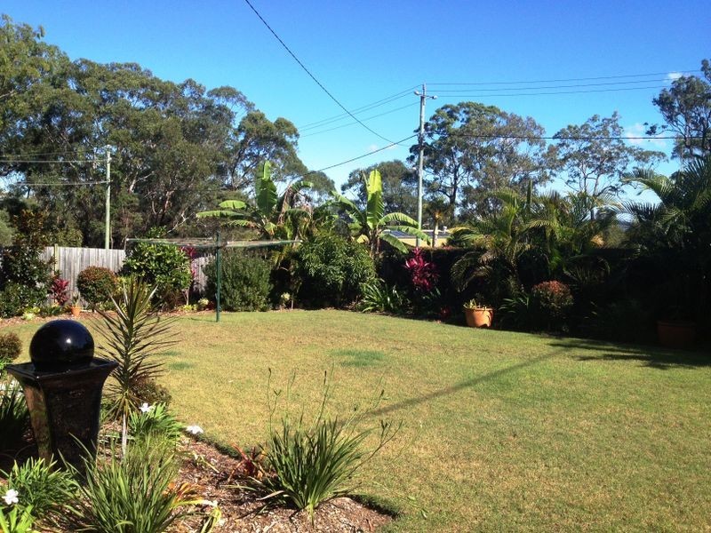 72 Tahlin Dve, Russell Island QLD 4184