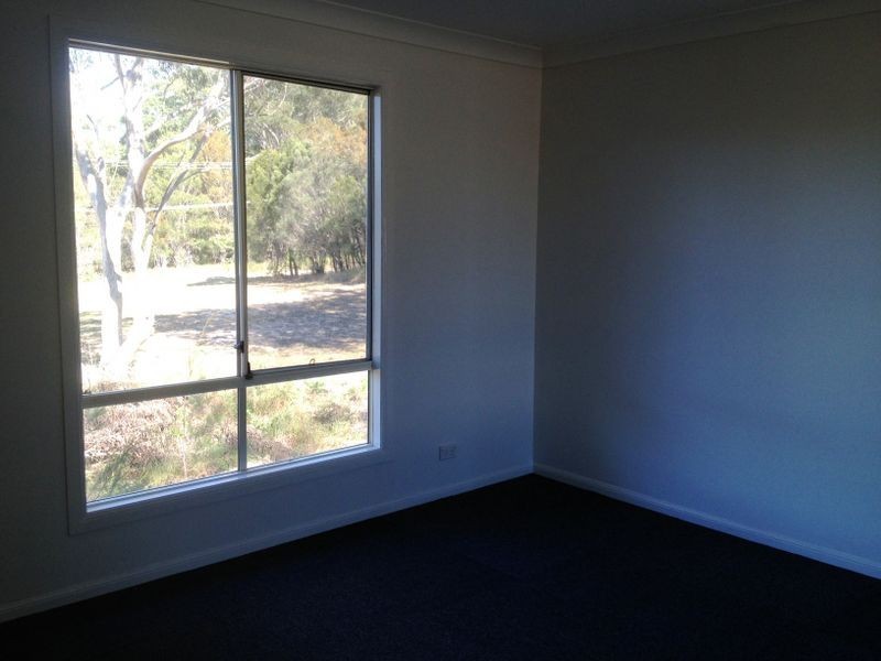 3 Titania St, Russell Island QLD 4184