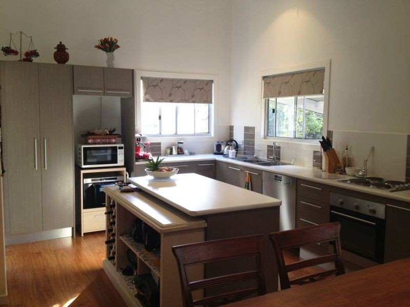 36 Channel St, Russell Island QLD 4184