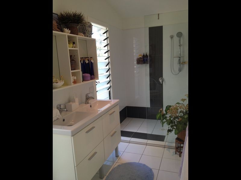 36 Channel St, Russell Island QLD 4184