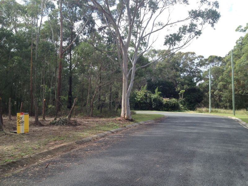 9 Rossi Ave, Russell Island QLD 4184