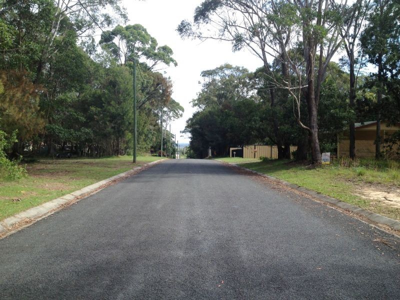 9 Rossi Ave, Russell Island QLD 4184