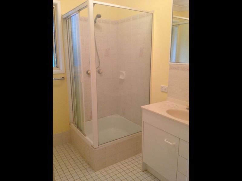 14 Guthrie St, Russell Island QLD 4184