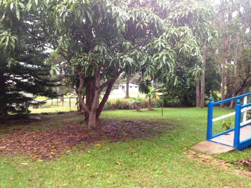 14 Guthrie St, Russell Island QLD 4184