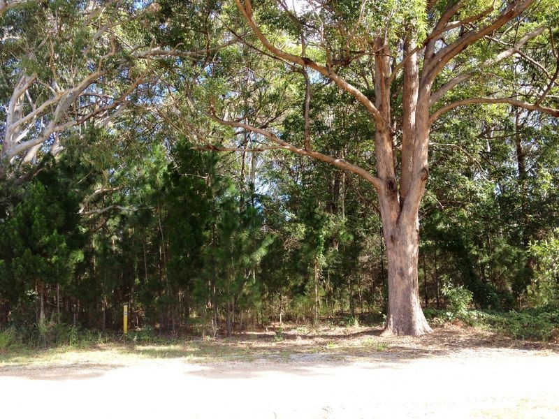 3 Satton St, Russell Island QLD 4184