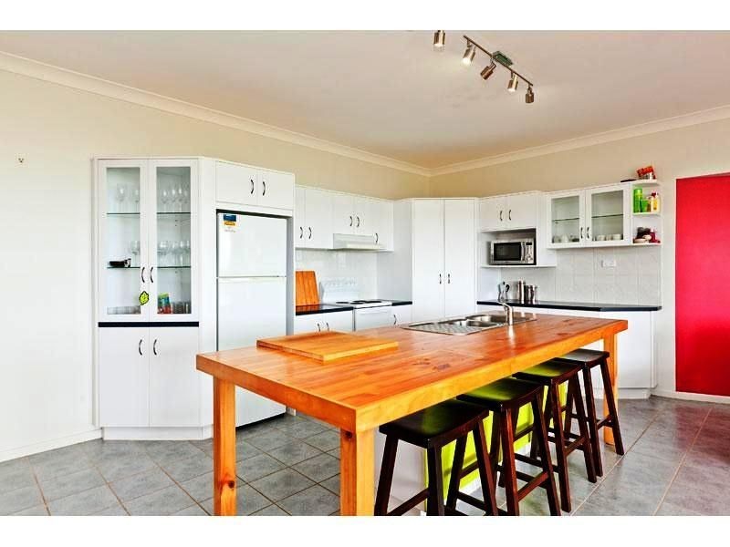 35 Bay Dve, Russell Island QLD 4184