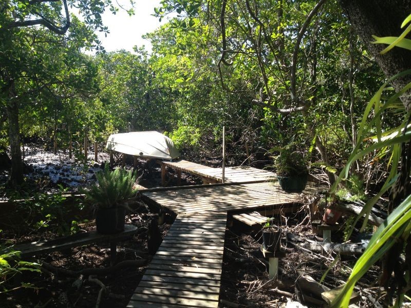 35 Bay Dve, Russell Island QLD 4184