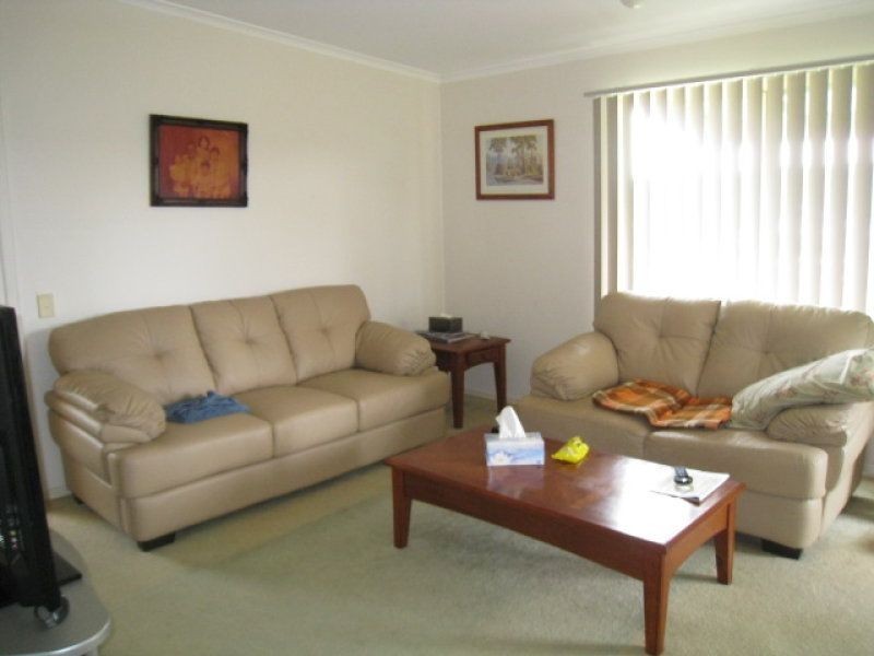 27 Leichhardt Tce, Russell Island QLD 4184