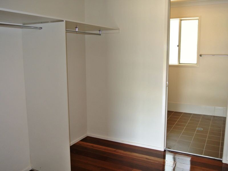 4 Reading St, Russell Island QLD 4184