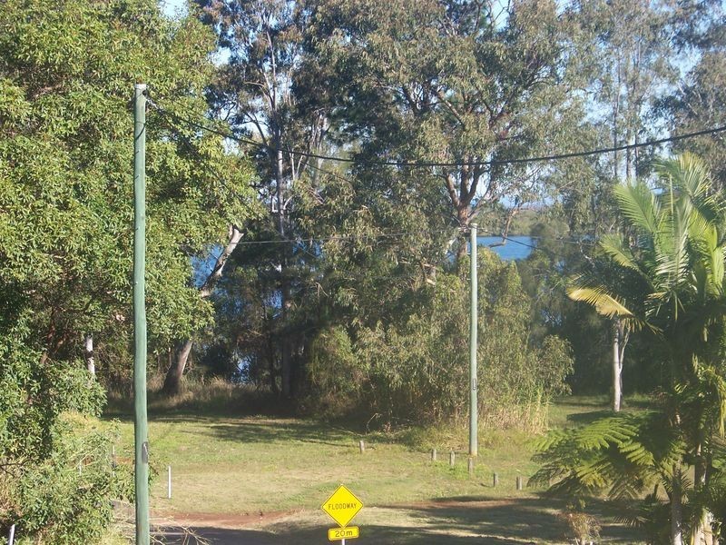 9 Phoenix St, Russell Island QLD 4184