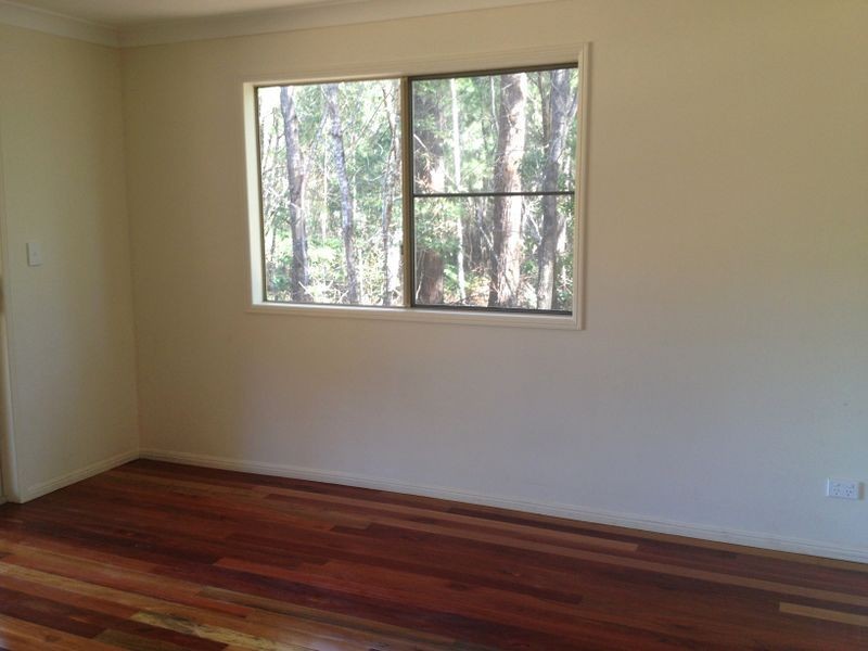 11 Saturn Street, Russell Island QLD 4184