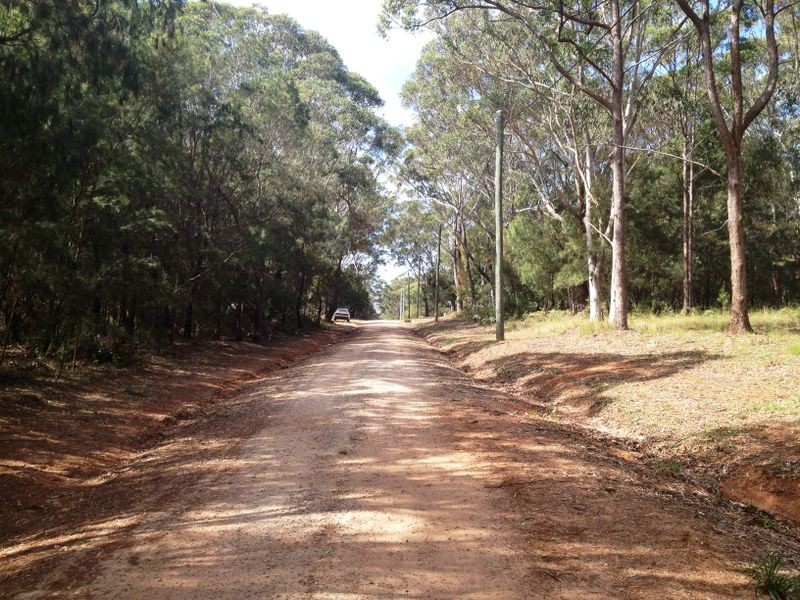 9 Little Cove Rd, Russell Island QLD 4184