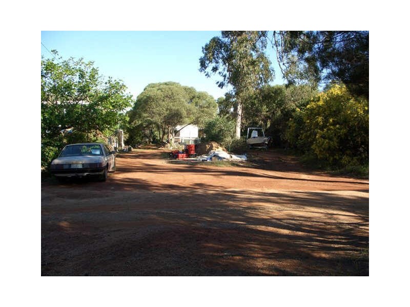 Russell Island QLD 4184