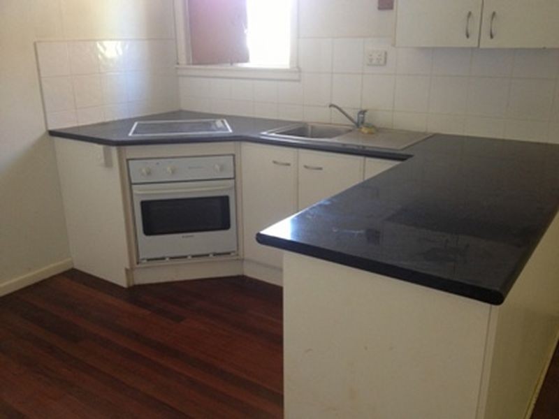15 Jackson Rd, Russell Island QLD 4184
