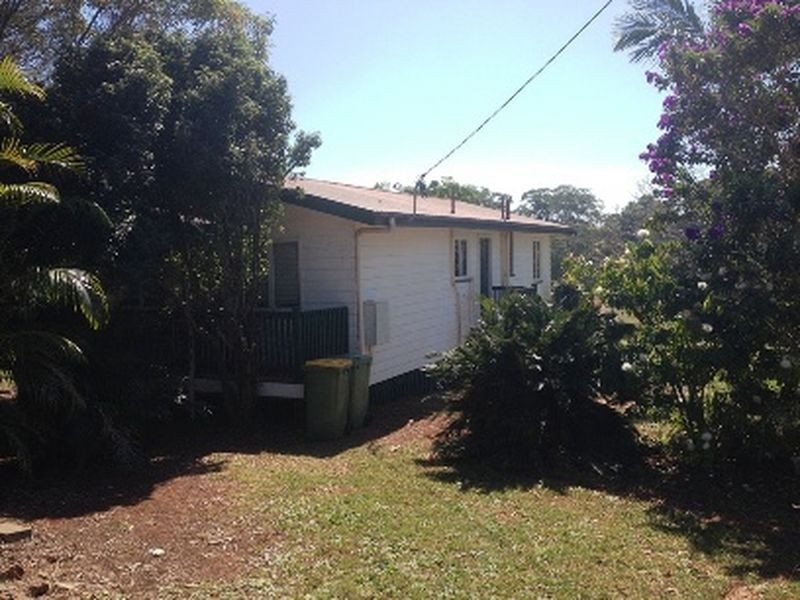 15 Jackson Rd, Russell Island QLD 4184