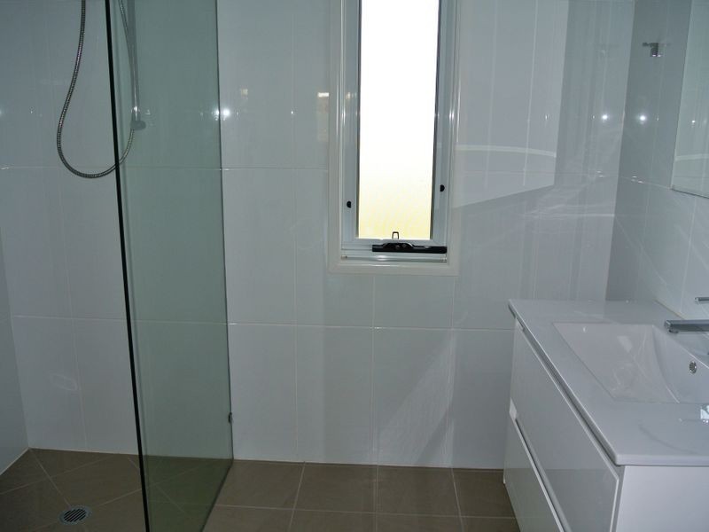 13 Laurel St, Russell Island QLD 4184