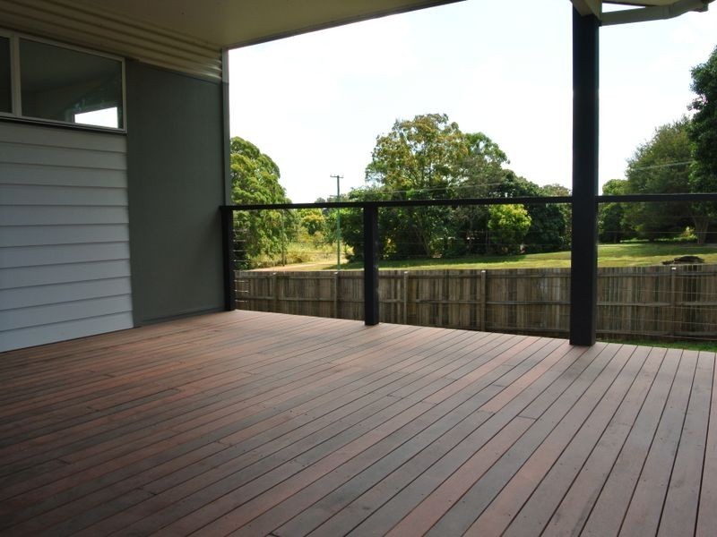 13 Laurel St, Russell Island QLD 4184