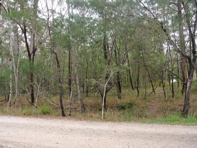11 Kennedy Ave, Russell Island QLD 4184