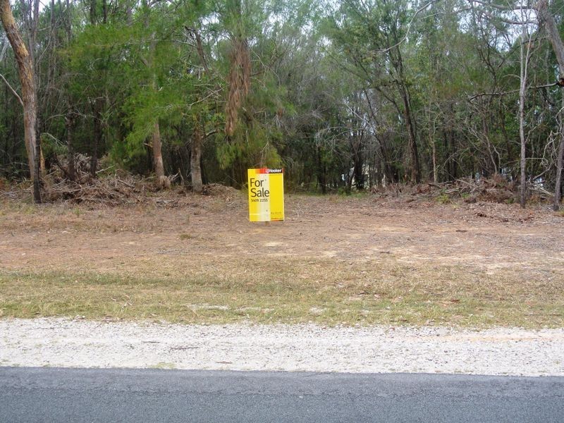 211 Centre Rd, Russell Island QLD 4184