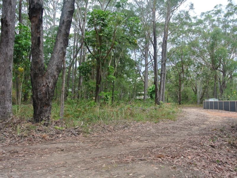 6 Woomera St, Russell Island QLD 4184