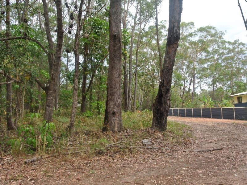 6 Woomera St, Russell Island QLD 4184