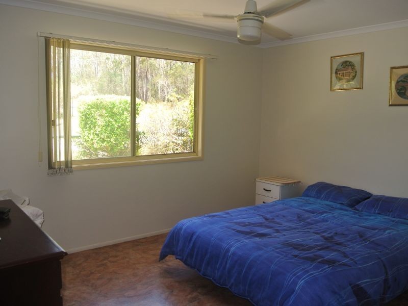 19 Kurrajong St, Russell Island QLD 4184