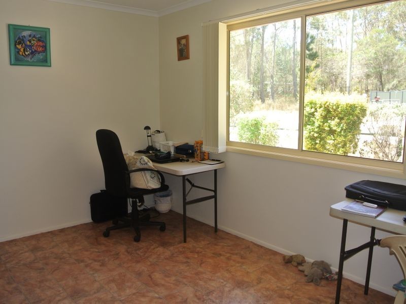 19 Kurrajong St, Russell Island QLD 4184