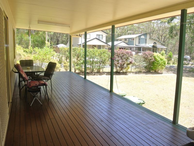 19 Kurrajong St, Russell Island QLD 4184