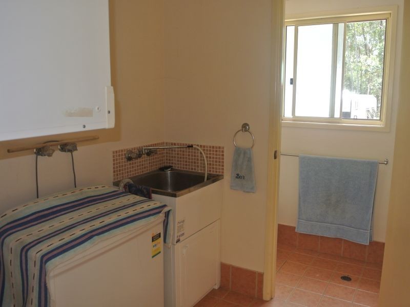 19 Kurrajong St, Russell Island QLD 4184