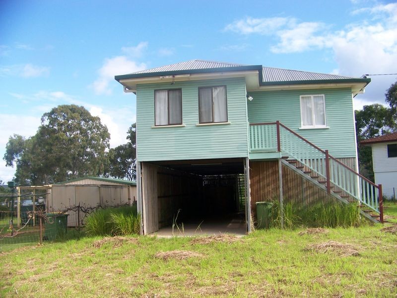 27 Zephyr St, Russell Island QLD 4184