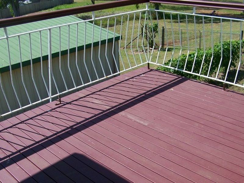 27 Zephyr St, Russell Island QLD 4184