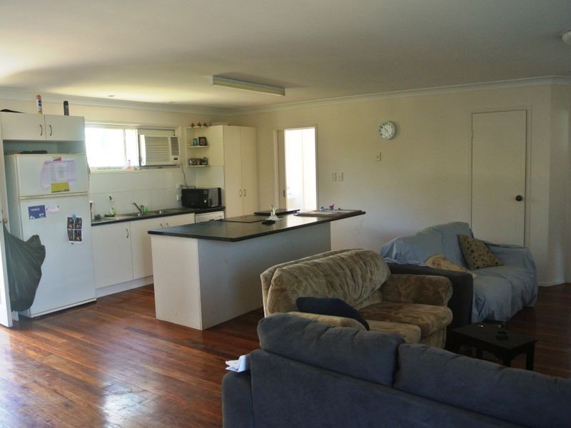 30 Oasis Dve, Russell Island QLD 4184