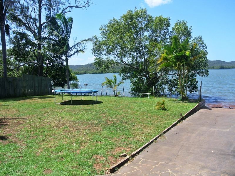 30 Oasis Dve, Russell Island QLD 4184