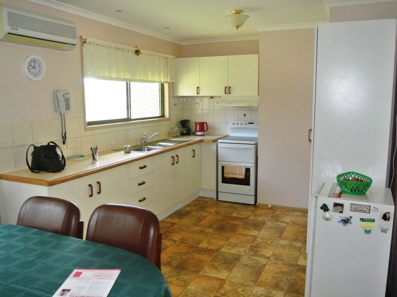 49 Taylor St, Russell Island QLD 4184