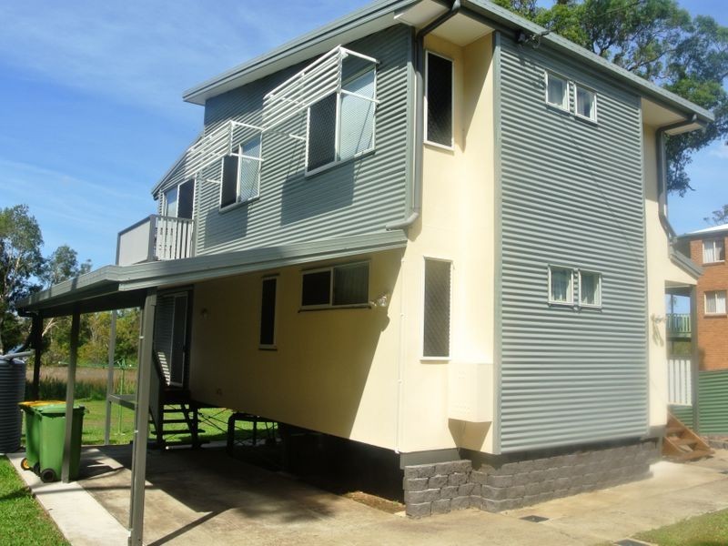 30 Schooner St, Russell Island QLD 4184