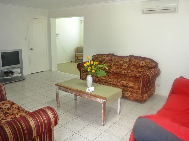 30 Schooner St, Russell Island QLD 4184