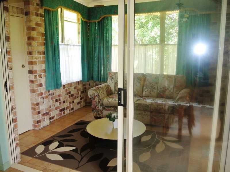 33 Cavendish St, Russell Island QLD 4184