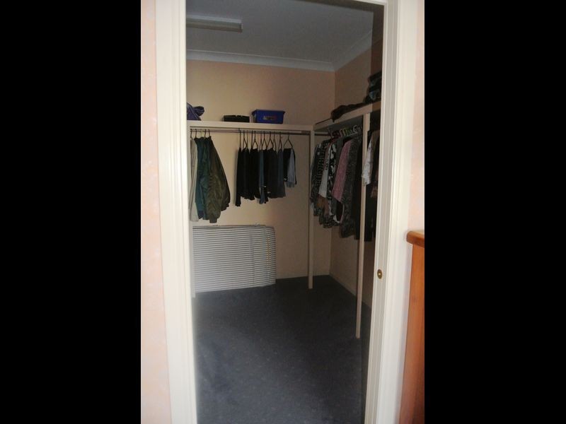 33 Cavendish St, Russell Island QLD 4184