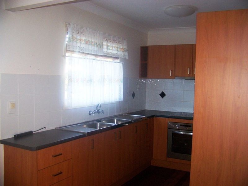 14 Aimeo Esplanade, Russell Island QLD 4184