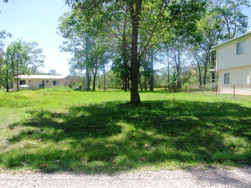 11 Pookanah St, Russell Island QLD 4184