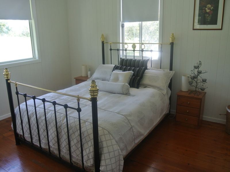 19 Canaipa Point Dve, Russell Island QLD 4184