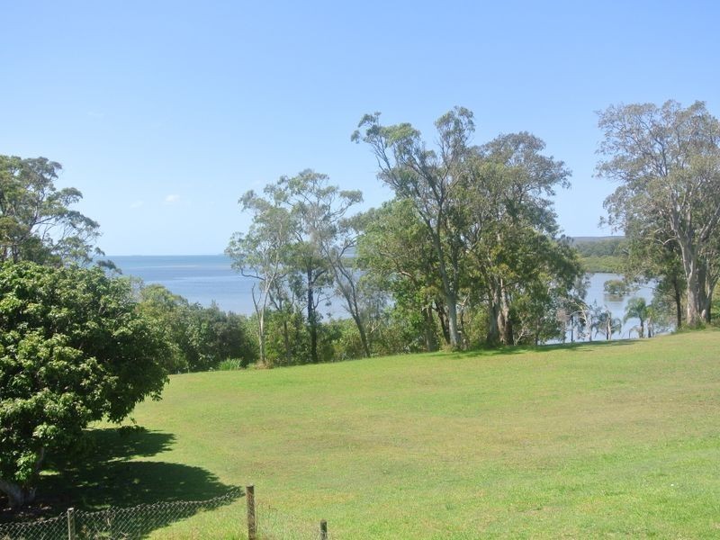 19 Canaipa Point Dve, Russell Island QLD 4184