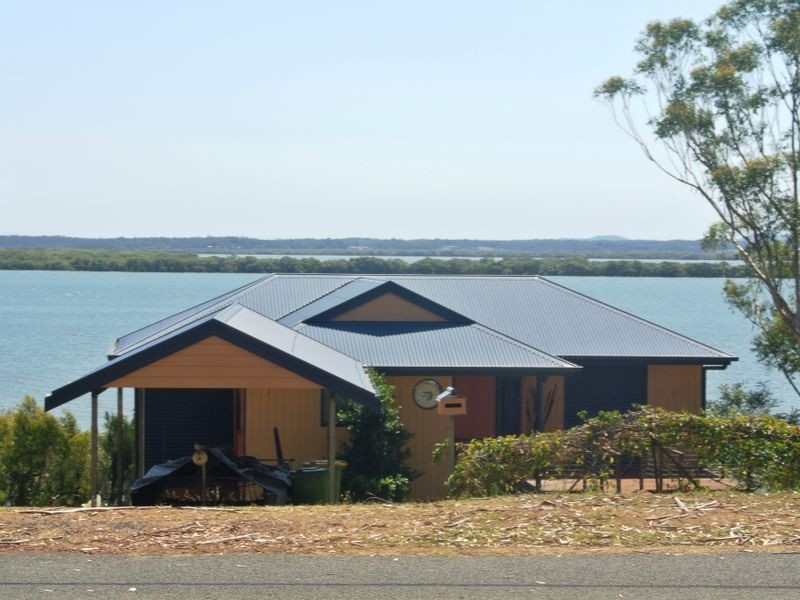 74 Deenya Pde, Russell Island QLD 4184