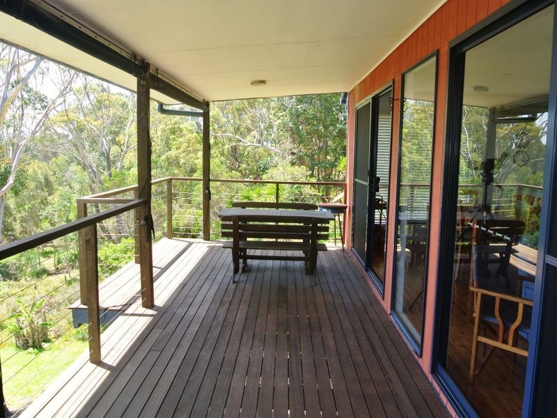 74 Deenya Pde, Russell Island QLD 4184