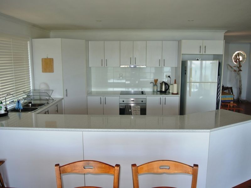 74 Deenya Pde, Russell Island QLD 4184