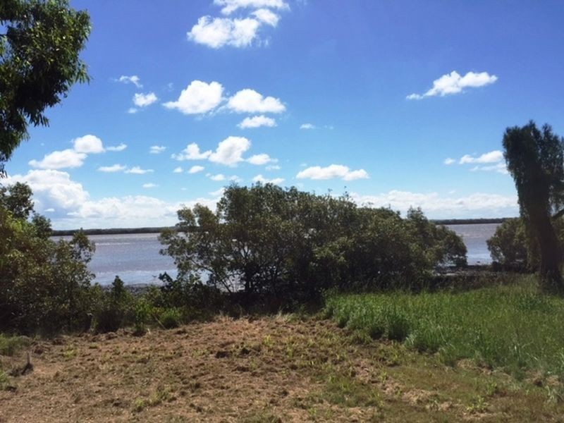38 Mark Rd, Russell Island QLD 4184