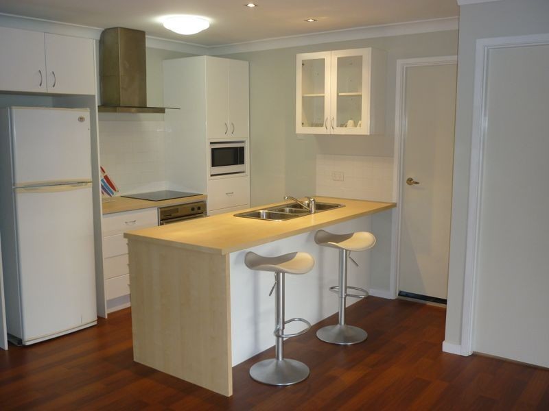 12 Yacht St, Russell Island QLD 4184