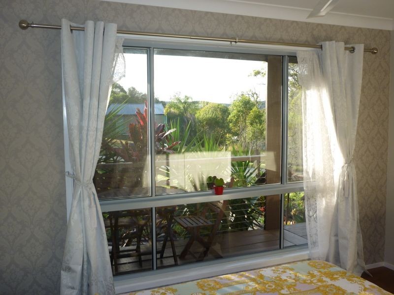 12 Yacht St, Russell Island QLD 4184