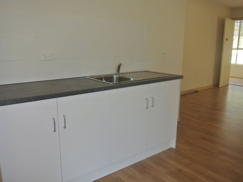 8 Deenya, Russell Island QLD 4184