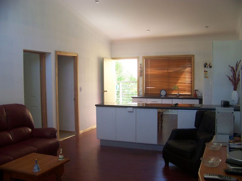 8 Gilcrest Road, Russell Island QLD 4184